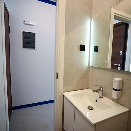 Syntagma Plaka By Zeussuites