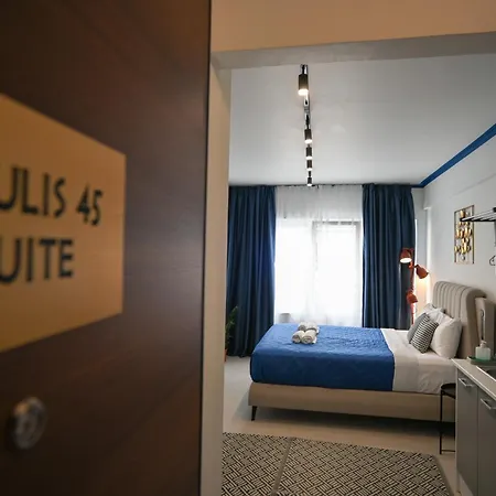 Syntagma Plaka By Zeussuites Athens