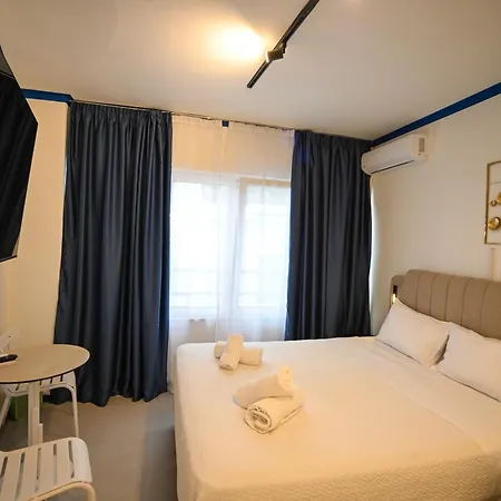 Syntagma Plaka By Zeussuites * Athens